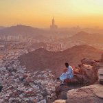 Beautiful view from the cave of Hira (Makkah). The Prophet received his first revelation on this blessed mountain in the month of Ramadan. (Share) صلى الله عليه و سلم